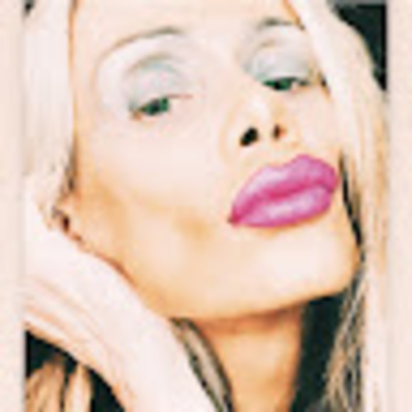 Meet your Posher, Jody - Picture 1 of 1